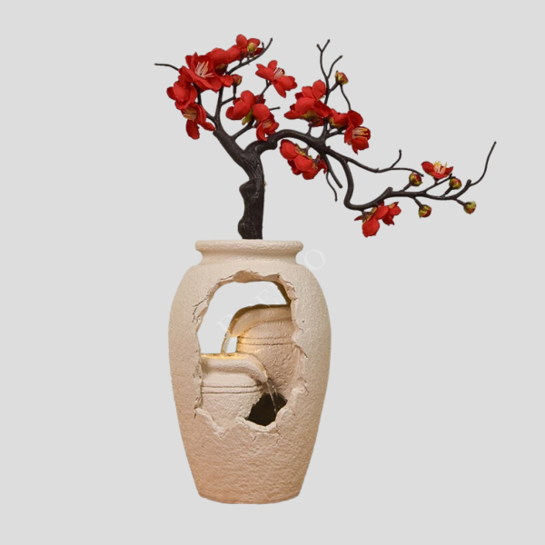 Fonte de água flor vermelha